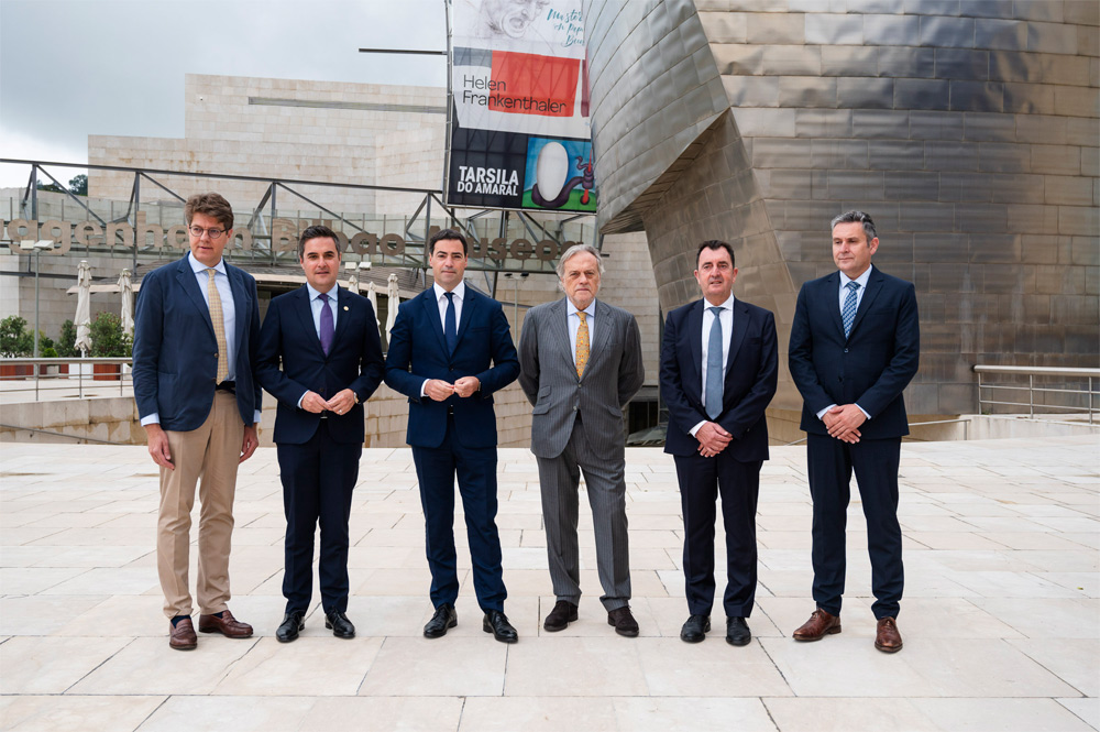 Estrategianet's tweet photo. El lehendakari recibe a 50 líderes de #empresas #familiares #internacionales en el Foro Mundial de #FamilyBusinessNetwork, que conecta Euskadi con las grandes familias empresarias del mundo
https://t.co/NwAYIJbbpg https://t.co/reRhQjexuh