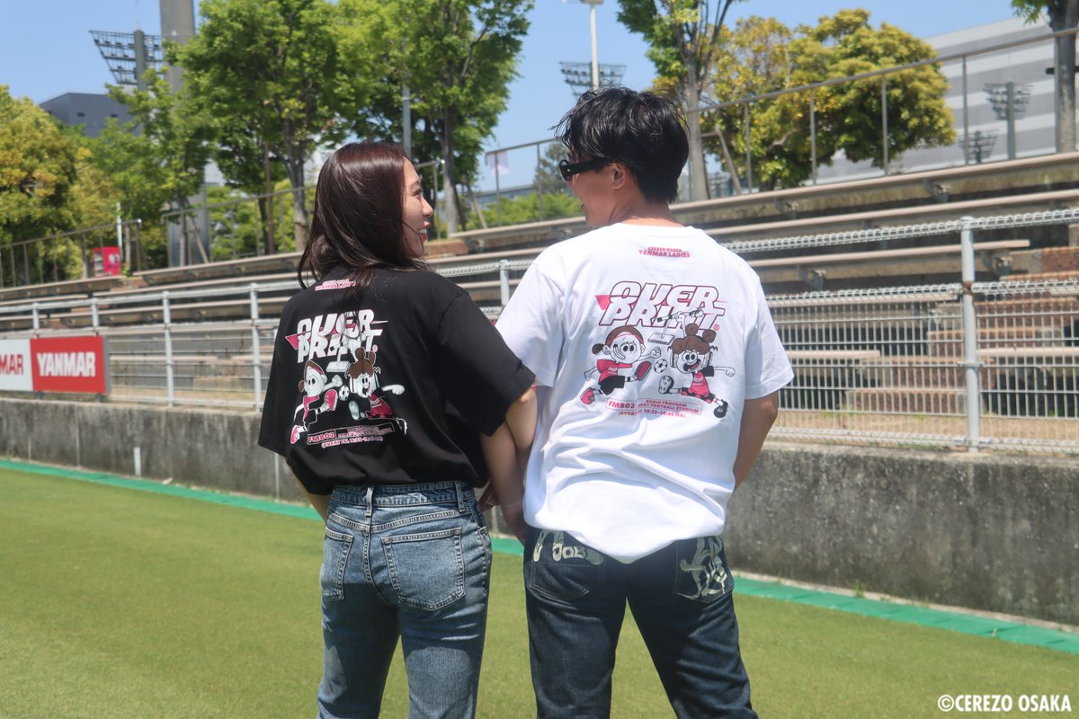 cerezo_ladies's tweet photo. ／
🗣️CEREZO STORE情報📝
＼

5/17(土)スタジアムで販売した #ヤンマー x #FM802 番組オリジナルコラボグッズをCEREZOSTOREで販売中✨

✅ヤンマー×FM802コラボ　Tシャツ
✅ヤンマー×FM802番組オリジナルコラボ　タオル

@cerezo_goods 

#セレッソ大阪ヤンマーレディース 
#セレッソ大阪