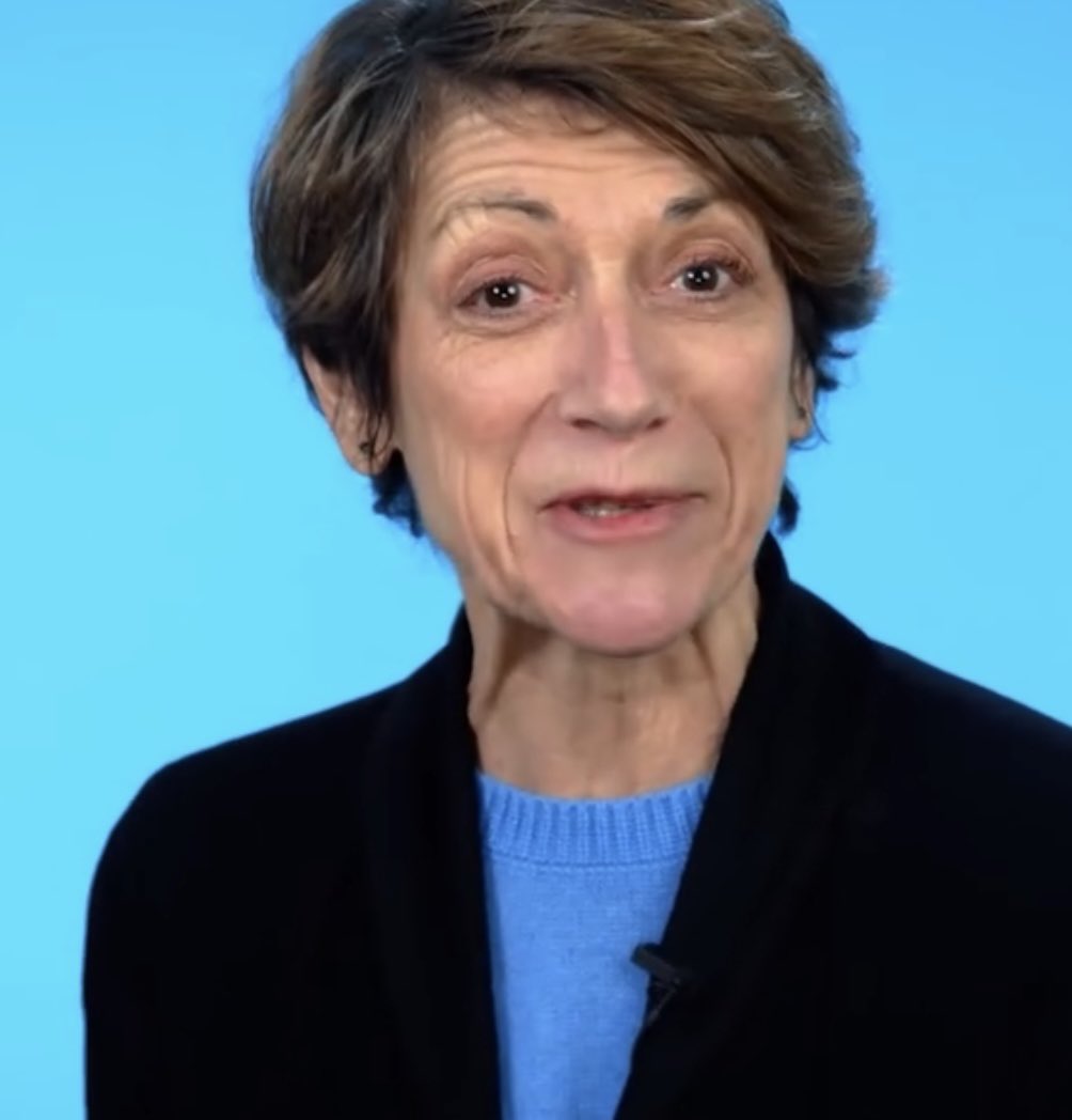 Vehefisme's tweet photo. 🎂 En ce 27 mai, un joyeux anniversaire à Véronique Augereau ! https://t.co/UlOMZ3On7m