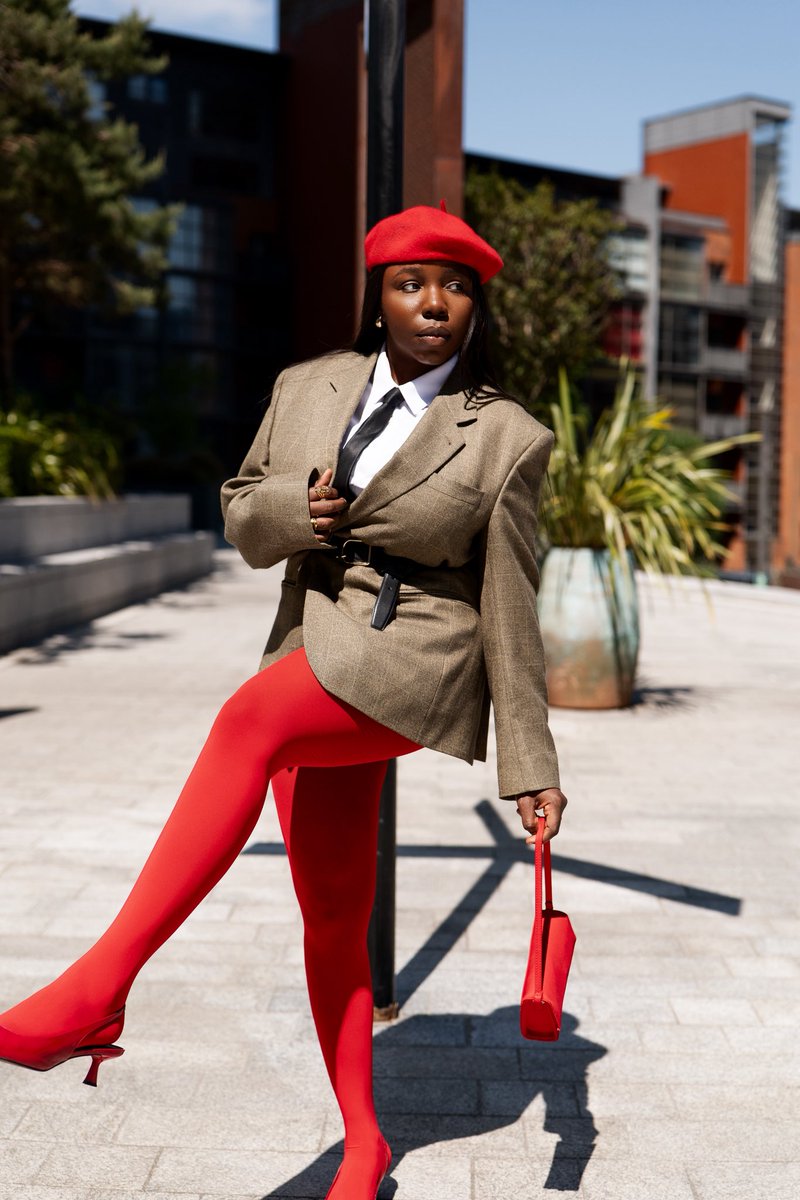 screativect's tweet photo. This is why intentional styling is importance in photography.  We ate an delivered. #manchesterphotographer #fashion #styling https://t.co/J9EXQ7uv67