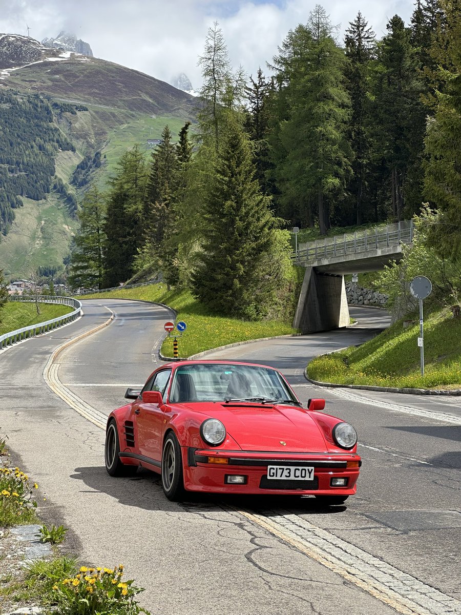 I love a European road trip and this has been a good one.. #Porsche911 #turbos