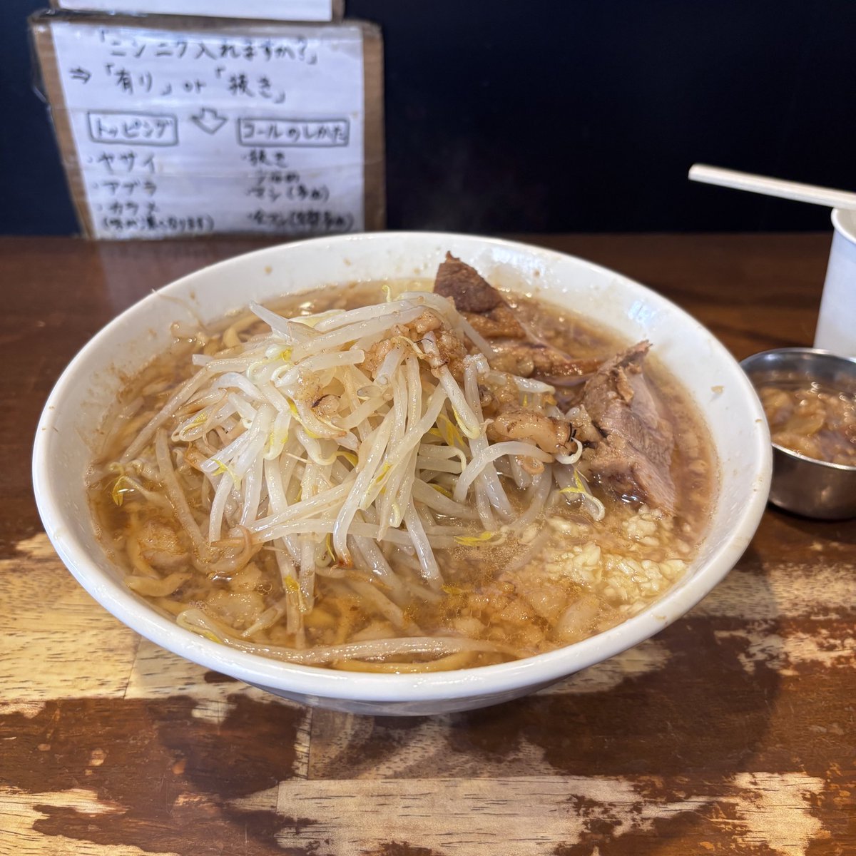 .

チケット予約ありがとうだ 。～(  ֊  ̫ ֊)

これは最近のぼくとかわいい歴史さん

友「恥ずかしいから隠して！」
ぼく「こう？」
友「なんか違うけどそれで」