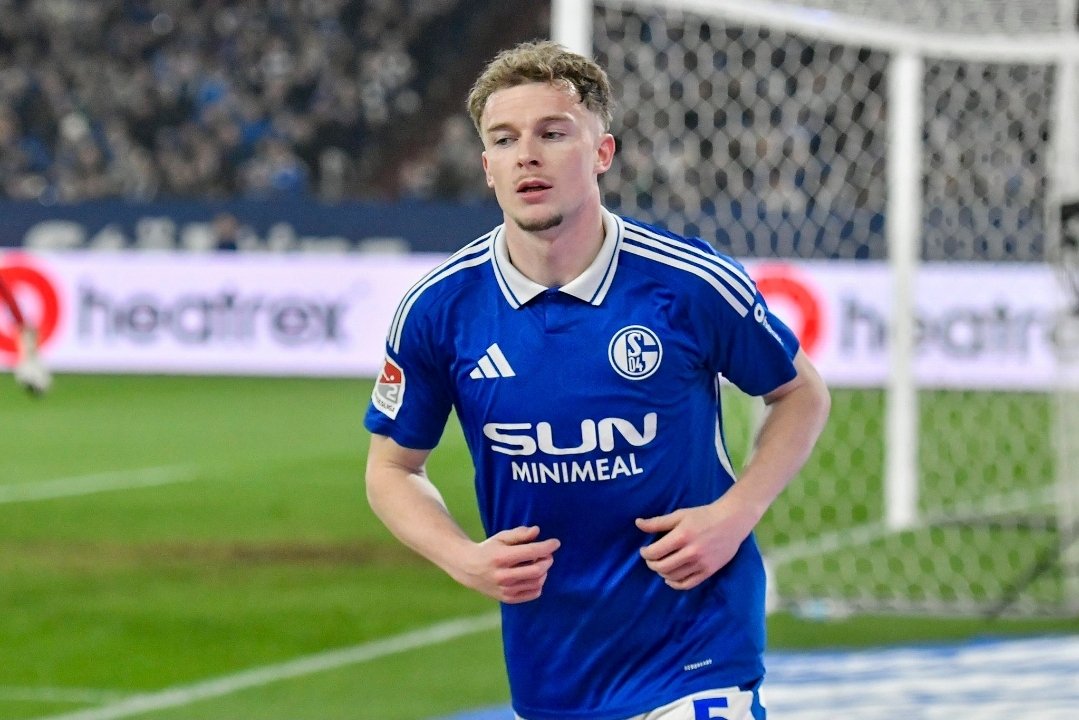 FDesportnews's tweet photo. DONE DEAL | Derry #Murkin is moving to FC Utrecht. The transfer fee is €1.5 million! #S04
(Source:@Plettigoal) https://t.co/n5E78QXh5i