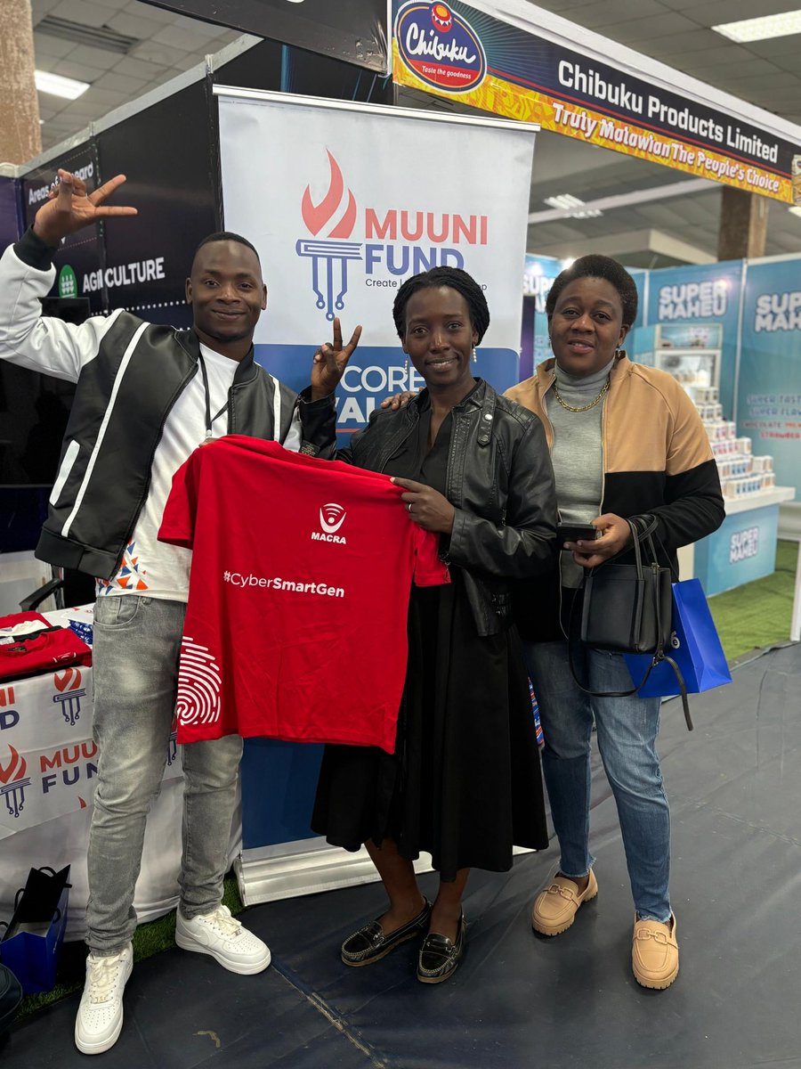 MuunifundMw's tweet photo. Weโre Still Live at the International Trade Fair!
Itโs been an exciting few days so far, and the energy is still high! Come by our booth to learn more about the Fund and stand a chance to win assorted prizes!
Letโs keep the momentum going!
#MuuniFund #CreateInnovateDevelop https://t.co/TwzIX6MSQ6