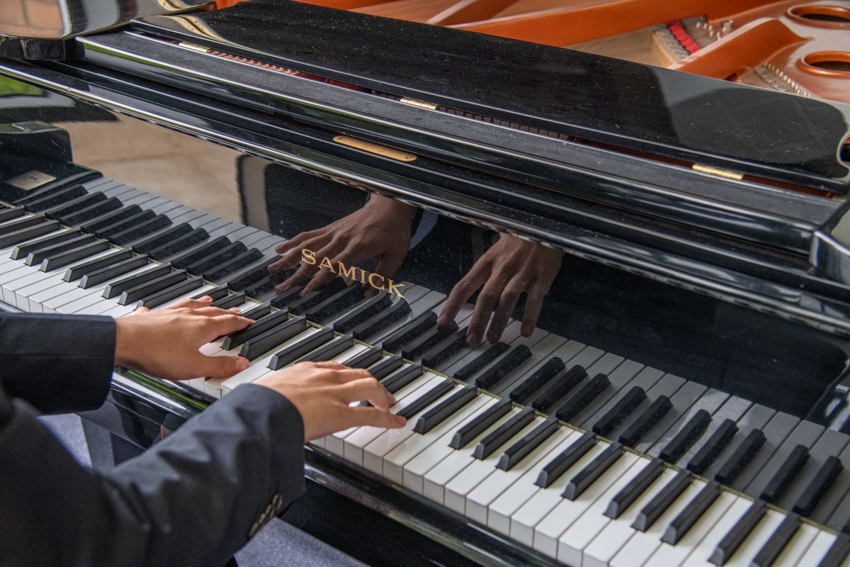 Here at Merchiston, learning doesn't stop at the formal curriculum. Our extensive co-curricular programme enables boys to discover new passions and learn invaluable skills that will serve them for life.

Discover our array of co-curricular options here 👉🏼ow.ly/xfOK50VG7gK
