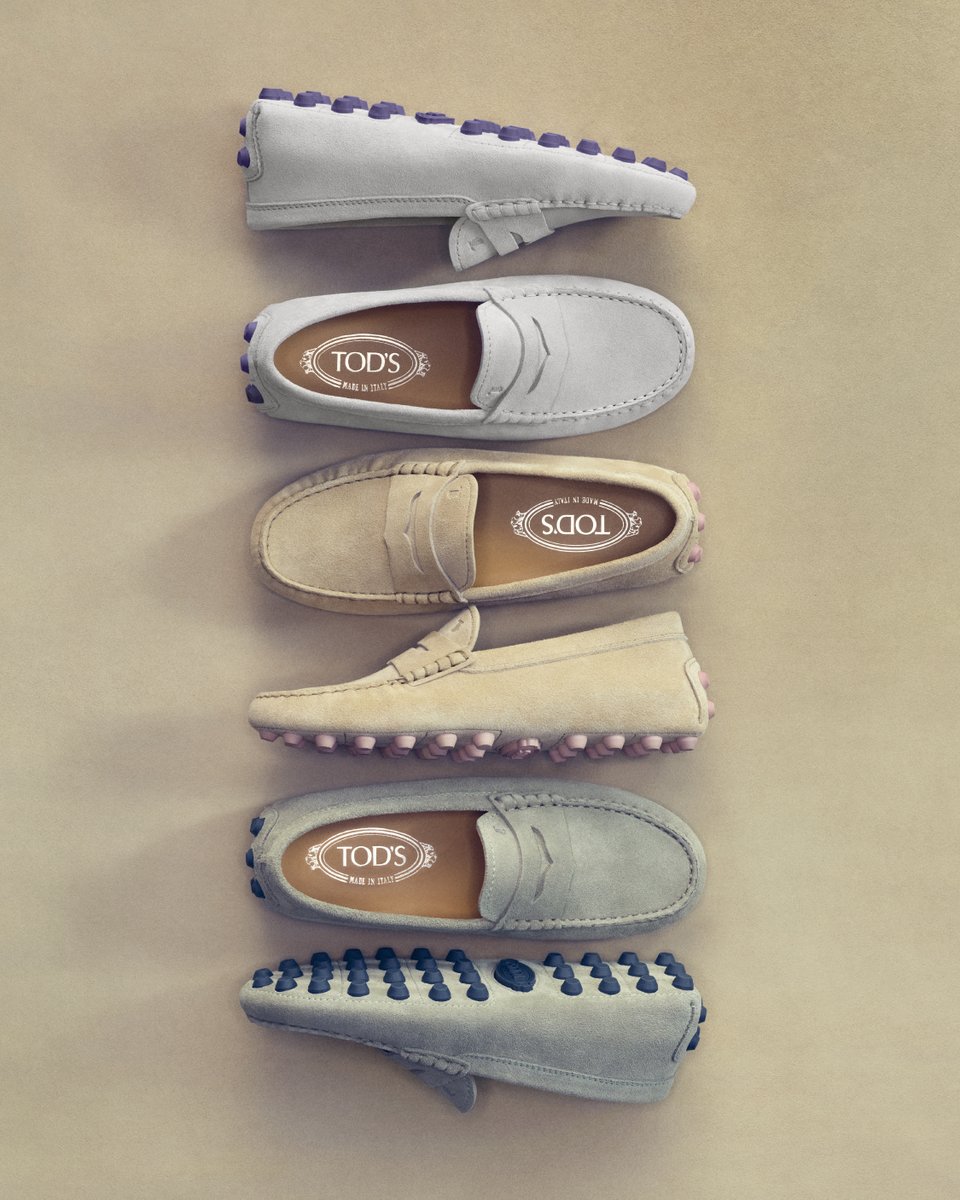 「イタリアン ダイアリーズ」
夏のそよ風とやわらかな陰影、そして、#トッズ の「ゴンミーニ」。そこには、自然で完璧なバランスで、心地よさとエレガンスが共存しています。

rebrand.ly/izu5f0l

#TodsItalianDiaries #TodsGommino #Tods