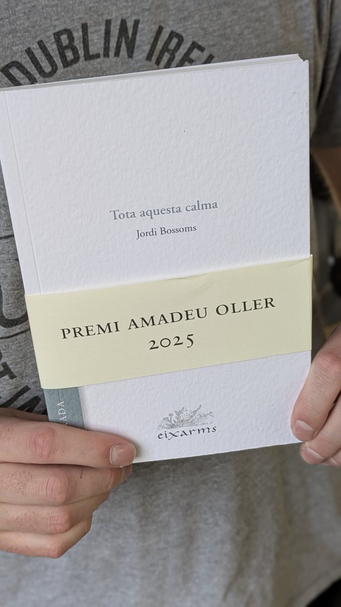 📚 Jordi Bossoms ha guanyat el prestigiós Premi Amadeu Oller amb 'Tota aquesta calma', una obra de poesia inspirada en els seus viatges entre Catalunya i Lituània #StjoanAb

go.ivoox.com/rf/148510702