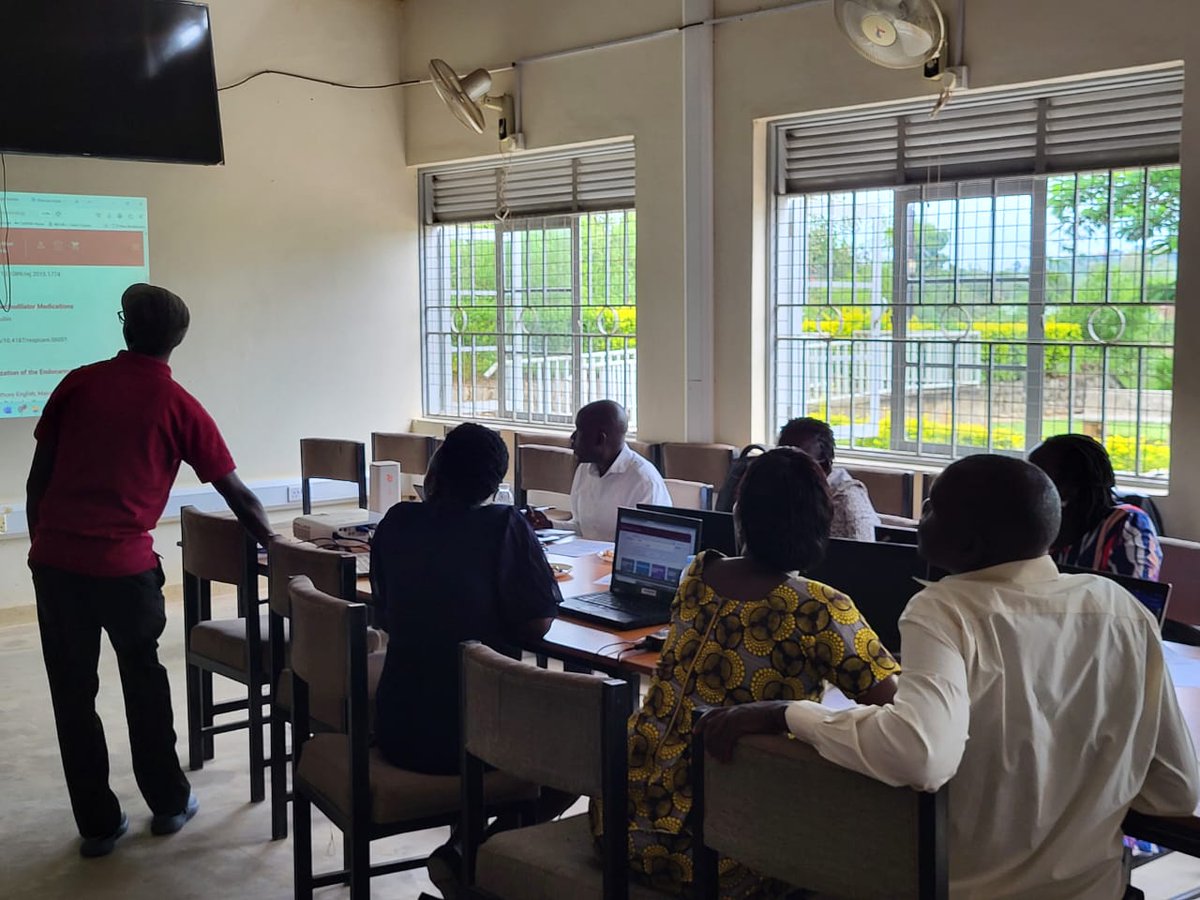 Muni University Library tweet media