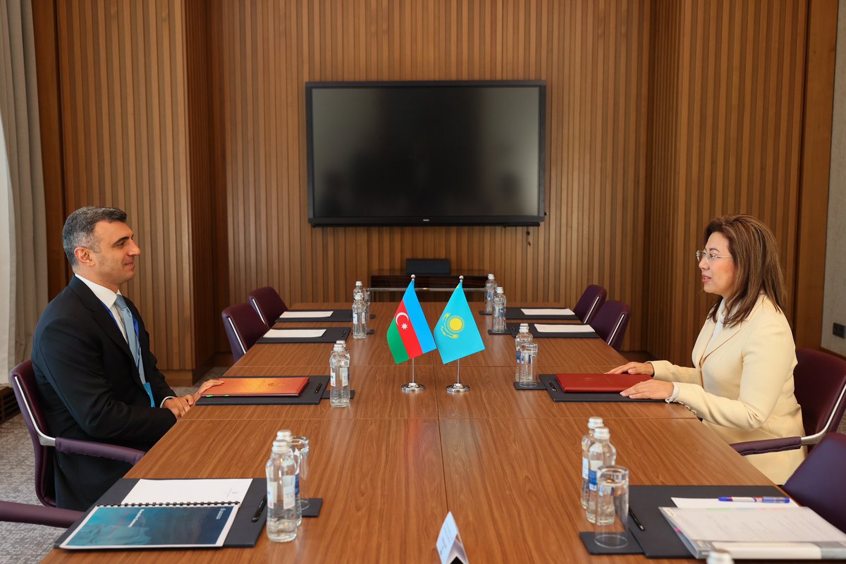 During working visit to Kazakhstan, we met with the Chairperson of the Agency for Regulation and Development of the Financial Market of the Republic of Kazakhstan, Madina Abylkassymova. 

Following productive discussions on the regulation and supervision of financial markets, a