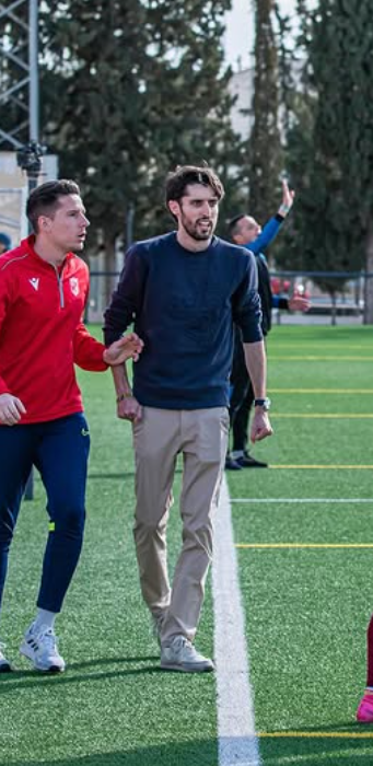 Nacional10x's tweet photo. Micha es un joven entrenador, con las ideas claras, plasmando muchas transiciones útiles. Rozando el ascenso de categoría (al menos play off). Temporada con números fiables en casa https://t.co/EoaEbuaTdA