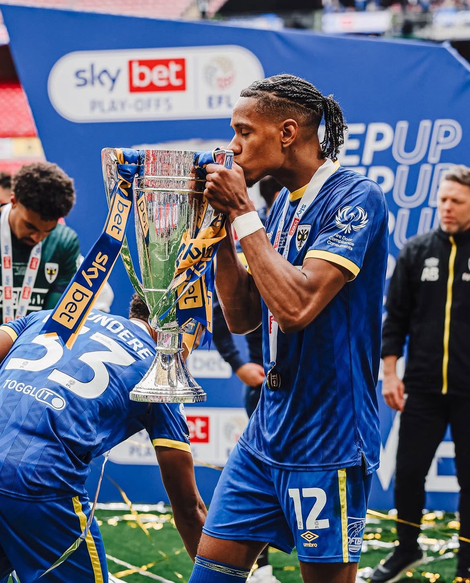 Alistair tweet media