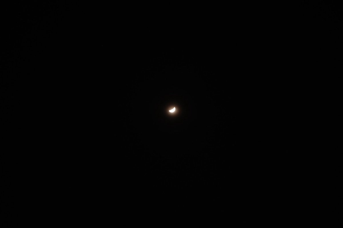 don’t forget to look up.
#photography #fujifilm #streetphotography