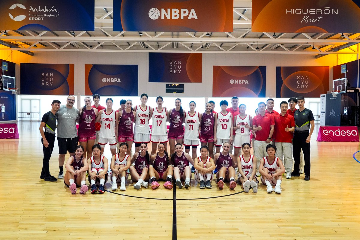 TheEmbassy tweet media