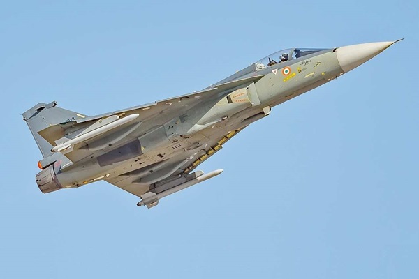 BasisPoint Insight (@91basispoints) on Twitter photo Hindustan Aeronautics is recasting itself as India’s aerospace leader, but future growth depends on execution, autonomy, and global credibility.
An analysis by <a href="/krishnadevanv/">Krishnadevan</a> : HAL Is Soaring But Still Tethered To The Ground : basispointinsight.com/Story/Home/hal…
#HALFlightPath Hindustan Aeronautics is recasting itself as India’s aerospace leader, but future growth depends on execution, autonomy, and global credibility.
An analysis by <a href="/krishnadevanv/">Krishnadevan</a> : HAL Is Soaring But Still Tethered To The Ground : basispointinsight.com/Story/Home/hal…
#HALFlightPath