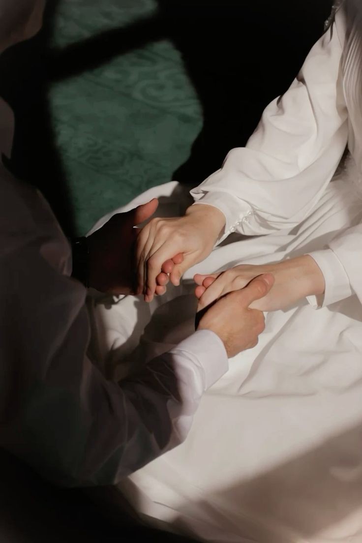 في الدنيا والآخرة

“in this world, and in the next.”