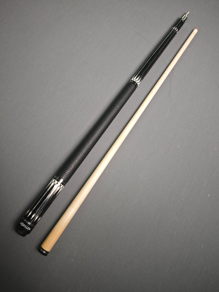 KonllenJ86968's tweet image. 🌟 KONLLEN B4シリーズ：初心者に最適なキュー 🌟

初心者から愛好家までを対象に設計されたKONLLEN B1-B4シリーズは、優れたパフォーマンスと精度を手頃な価格で提供します。個人のプレースタイルに合わせて重量を自由に調整できます。🎯
#KONLLEN #ビリヤード #初心者用キュー #精密 #高品質な職人技