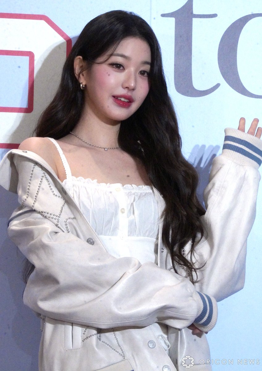 IVE・ウォニョン、表参道に降臨❗️ トミー ヒルフィガーの店前が騒然