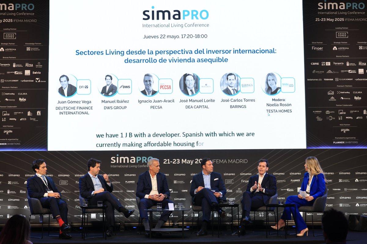 PECSA_'s tweet image. 📸 El Consejero Delegado de Grupo #Pecsa, Ignacio Juan-Aracil Elejabeitia, participó como ponente en @simaexpo  

➡️ Sesión "Sectores Living desde la perspectiva del inversor internacional: desarrollo de ViviendaAsequible"

simaexpo.com/programa-de-co… #SIMA2025