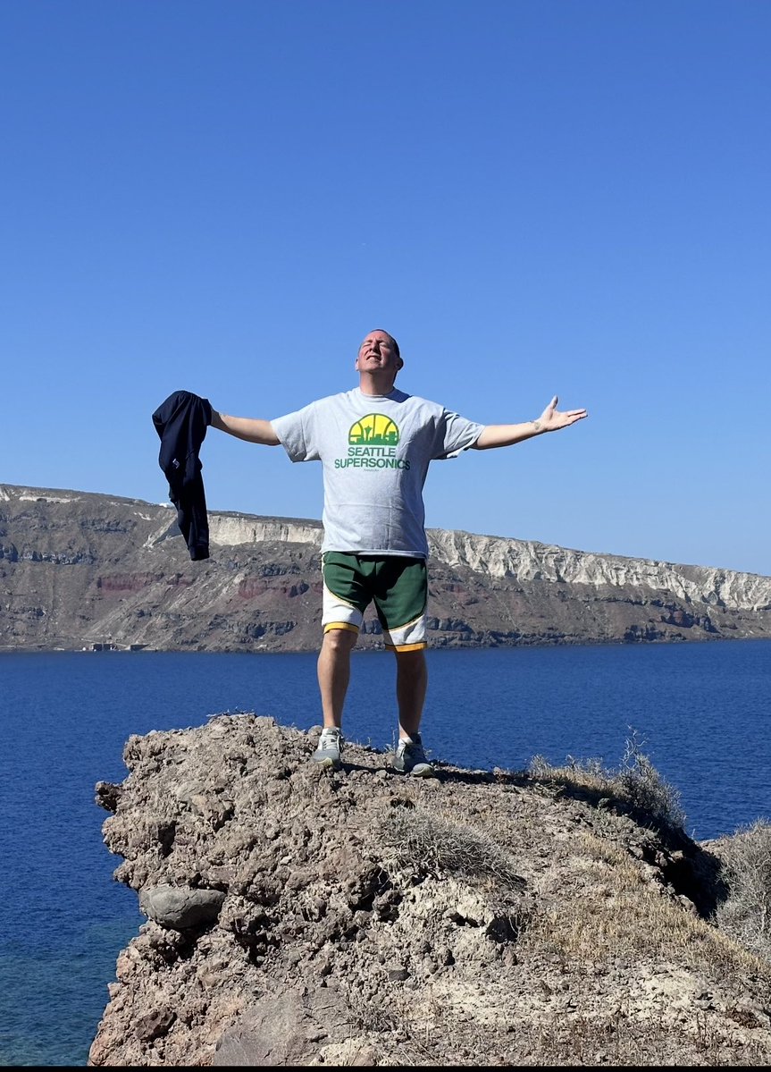 Dave “Softy” Mahler (@softykjr) on Twitter photo Praying to the Greek God of Basketball on Santorini to #bringthemback <a href="/simplyseattle/">simplyseattle</a> Praying to the Greek God of Basketball on Santorini to #bringthemback <a href="/simplyseattle/">simplyseattle</a>
