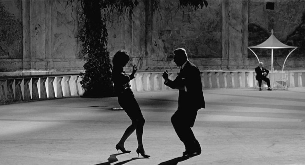 TheCinesthetic's tweet photo. 8½ (1963) dir. Federico Fellini. https://t.co/JxeuW6UKS5