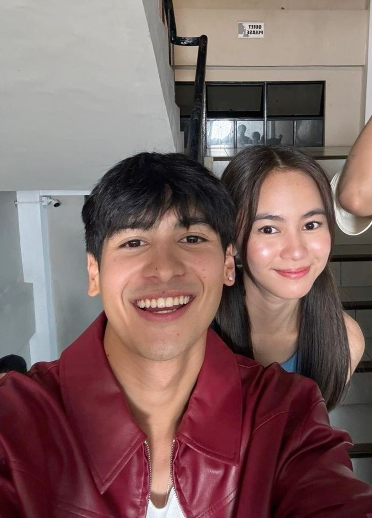 ashdresjayfer_'s tweet photo. reply with tags ' ashdres or no one '
JAYFER COURT CHEMISTRY
#AshtineBleedsNoFear
#ANDREServesPower
#AMNSETV5Trauma https://t.co/BvYsJAb9VS