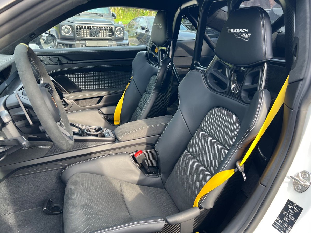 GT3 RS Weissach Package