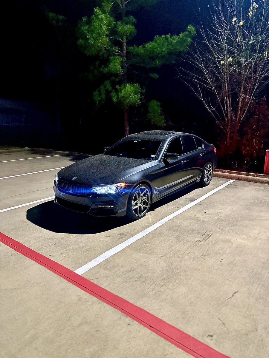 king_jay006999's tweet photo. It’s a evil world we live in but fuck it I am gonna keep living 🥰#htx#bestlife#goddid https://t.co/kedcorTNDS