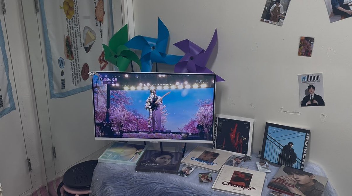 📍홍대 아이니드케이크

카페안에 들어갈때부터 취직하러 들어갈게~!
하면서 들어간 곳 ㅋㅋㅋㅋ
컨셉처럼 포카멘트가 다 너무 웃겨서 한참 웃었다^~^ 떡메가 버블디자인이여서 아까워서 한장도 못쓸거같아욥 ㅠ

#김재환사장님의_서른번째생일을_진심으로축하드립니다
#사장님_얼굴이_복지다