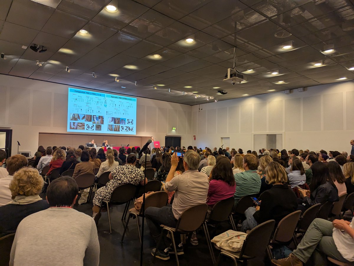Almost full in Skeletal disorders session!

#ESHG2025