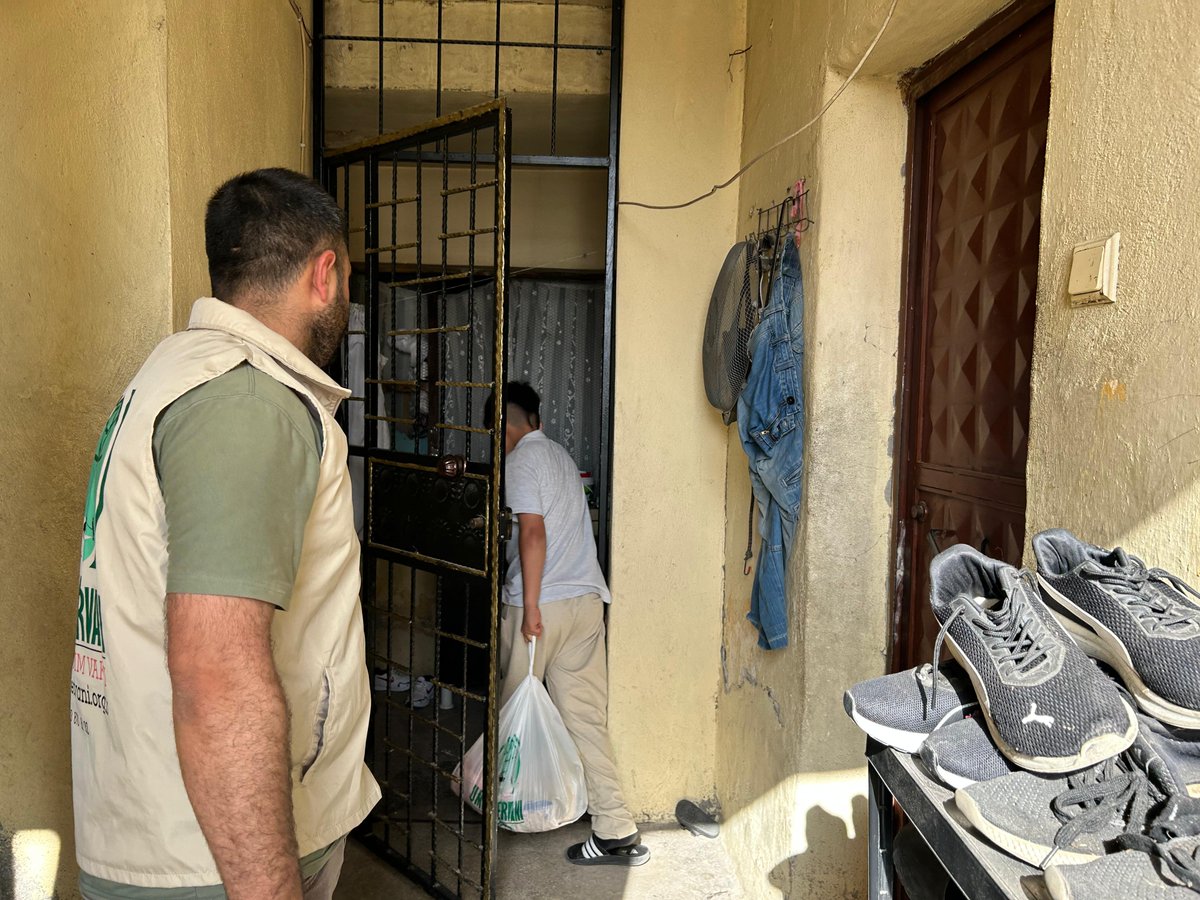umutkervanivkf's tweet photo. Umut Kervanı olarak Adana Ceyhan'da ihtiyaç sahibi ailelerimize yönelik gıda paketi dağıtımı gerçekleştirdik. https://t.co/GZ6PcaAIpe