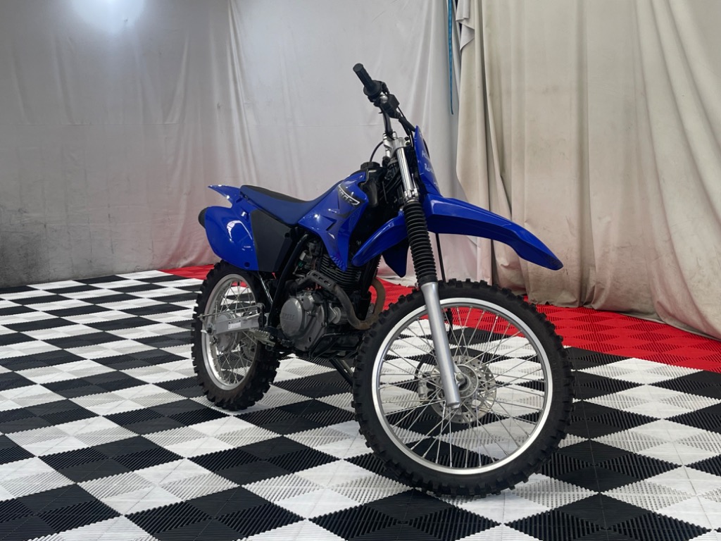 LloydsAuctions's tweet image. 🔥 #REPOSSESSED RIDES GOING UNDER THE HAMMER 🔥

🏍️ 2018 Harley-Davidson Street Glide
 🏍️ 2023 Yamaha TT-R230
 🏍️ 2013 Harley-Davidson

⏰ Auction closing Wednesday 28th at 7PM.
🔗bit.ly/4kodqTi. 

#Repossessed #MotorbikeAuction #HarleyDavidson #YamahaTT