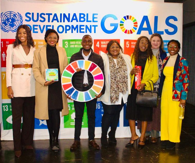 UNDPNamibia's tweet photo. Youth leading the way for Namibia’s sustainable future!

At #BiodiversityDay2025, young changemakers shared bold ideas and passion for biodiversity and sustainability. 

The future is now, and it’s youth-led! 🙌🏾🌱

#BIOFINNamibia #YouthInConservation #GreenNamibia #NatureFinance https://t.co/QEmSEuiyeV