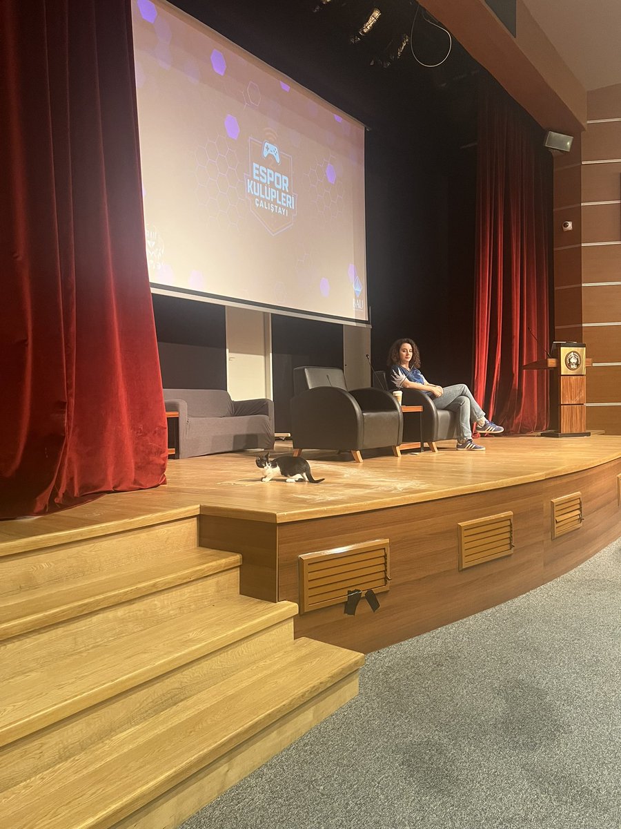 Minik misafirimiz de çalıştayımızın 2. oturumunda bizlerle!