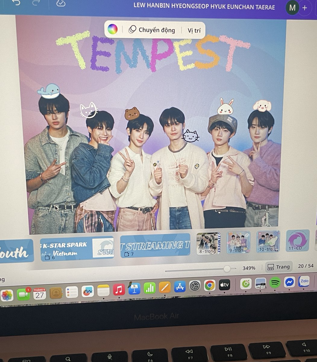 TPSTStreamteam's tweet photo. “Nhỏ xíu, nhỏ xiu, mà xinh xỉu...” 🎀
Cùng chờ freebiEs tụi mình sẽ đem tới Fes nhé~
Có ai tò mò là gì không nàooo? 👀
#TEMPEST #TPST #템페스트
#TEMPESTxVPBankKStarSpark
#VPBankKStarSpark #RavolutionAsia #MegaConcert #tpststreamteam https://t.co/g49RxlThYF