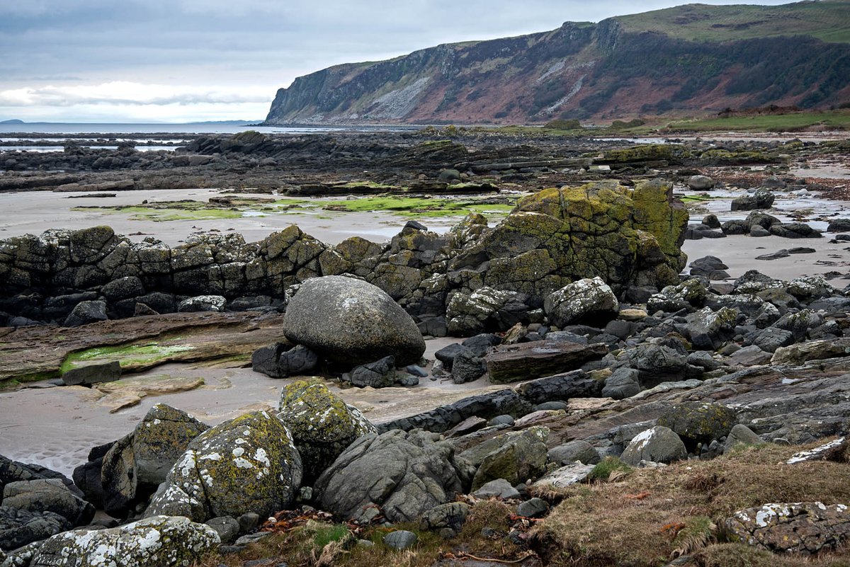 AlanWilson_SP's tweet image. On the shore at Kildonan on the Isle of Arran back in March.
#Arran #tidesouttuesday
