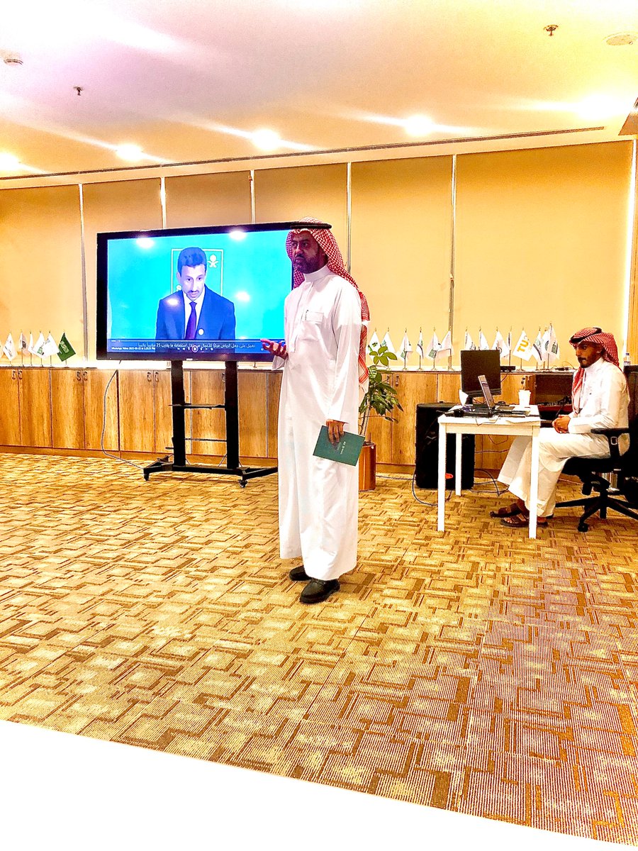 جمعية صناعة الفعاليات الإحترافية | PEIA KSA (@peiaksa) on Twitter photo ضمن الورش التعريفية باهم تقنيات الفعاليات في الرياض،
نشكر الدكتور عماد منشي استاذ مساعد في ادارة الفعاليات بكلية السياحة والاثار بجامعة الملك سعود ومستشار صناعة الفعاليات وعضو الجمعية العمومية بالجمعية
الذي تحدث عن اهمية ومستقبل التقنية في صناعة الفعاليات،
<a href="/emadmonshi/">د. عماد مُنشي Dr.Emad Monshi</a> ضمن الورش التعريفية باهم تقنيات الفعاليات في الرياض،
نشكر الدكتور عماد منشي استاذ مساعد في ادارة الفعاليات بكلية السياحة والاثار بجامعة الملك سعود ومستشار صناعة الفعاليات وعضو الجمعية العمومية بالجمعية
الذي تحدث عن اهمية ومستقبل التقنية في صناعة الفعاليات،
<a href="/emadmonshi/">د. عماد مُنشي Dr.Emad Monshi</a>