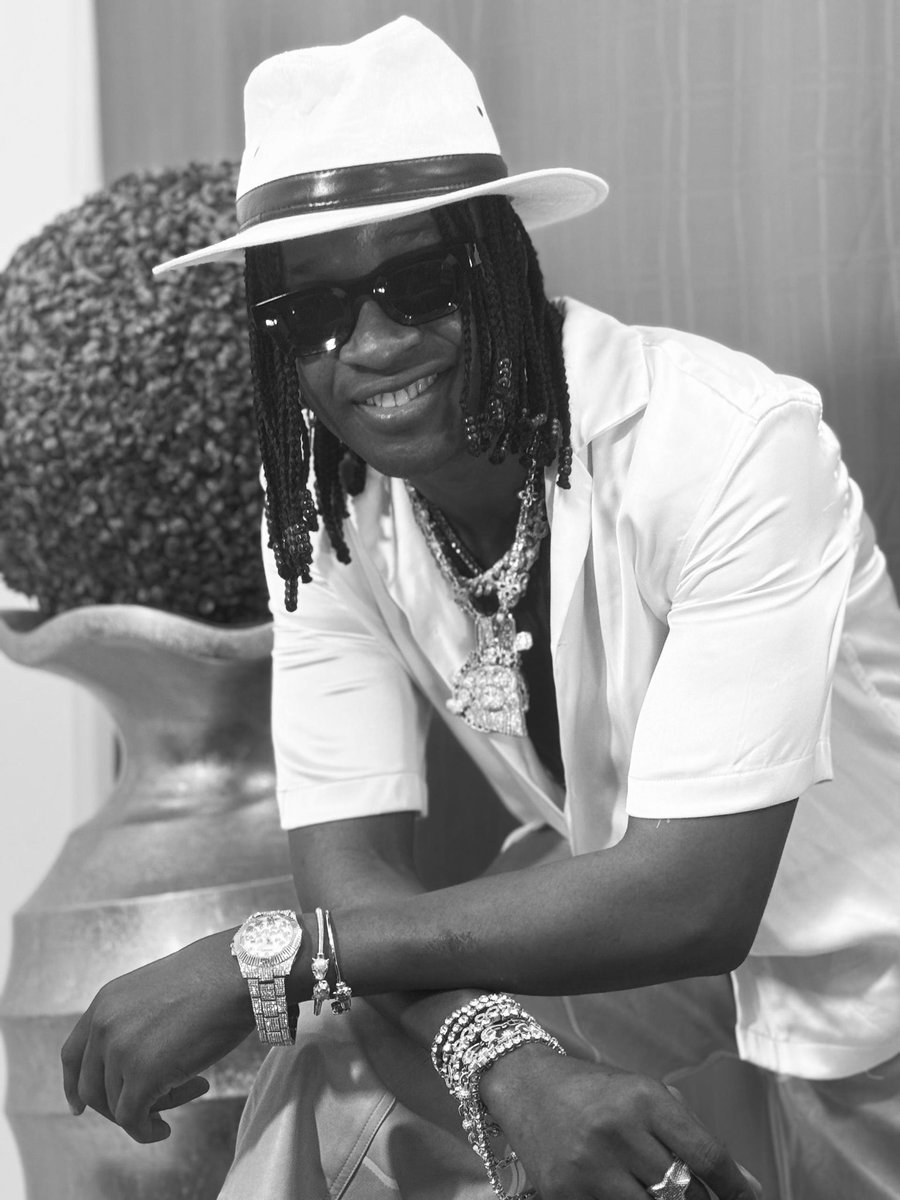 #TODAYSQUOTE 

*Make the most out of this difficult situation by staying busy and active*! 

*Your goals are just around the corner! Keep working*

#ParamanchiCares ❤️💡