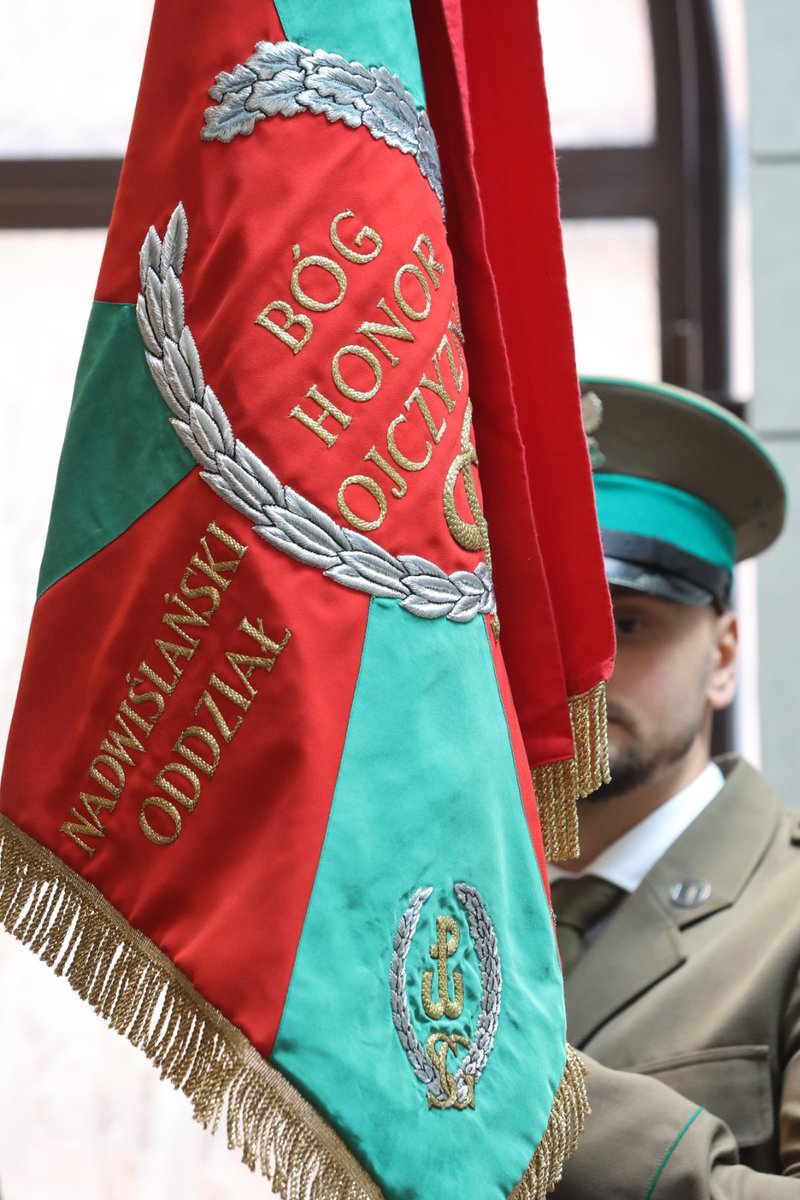 Msza św. w kaplicy bł. Józefa Stanka w <a href="/1944pl/">MuzeumPowstania1944</a> zainaugurowała obchody 20-lecia Nadwiślańskiego Oddziału <a href="/Straz_Graniczna/">Straż Graniczna</a>. Eucharystii przewodniczy ks. płk SG Zbigniew Kępa.  Po Mszy św.  odbędzie się okolicznościowy apel.