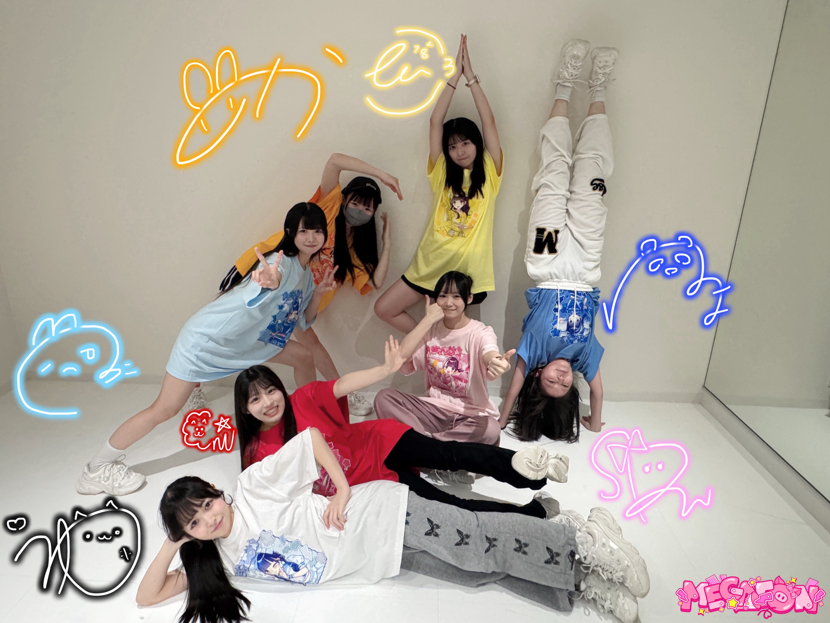 MEGAFON 小晴のか アクリルキーホルダー MEGAFON 小晴のか アクキー - メルカリ