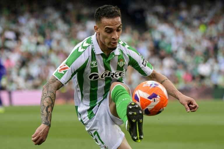 ¿QUIÉN VA A GANAR LA CONFERENCE LEAGUE?

🔁 BETIS
💓 CHELSEA