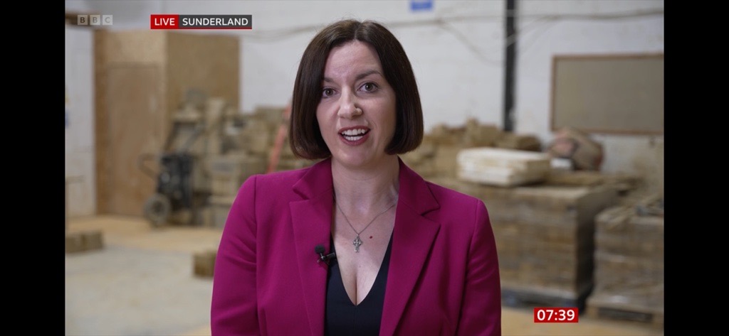 _LearningCurve's tweet image. Delighted to host the Secretary of State for Education at our Construction Academy in Sunderland this morning as she made a number of announcements live from our centre.
@educationgovuk @bphillipsonMP