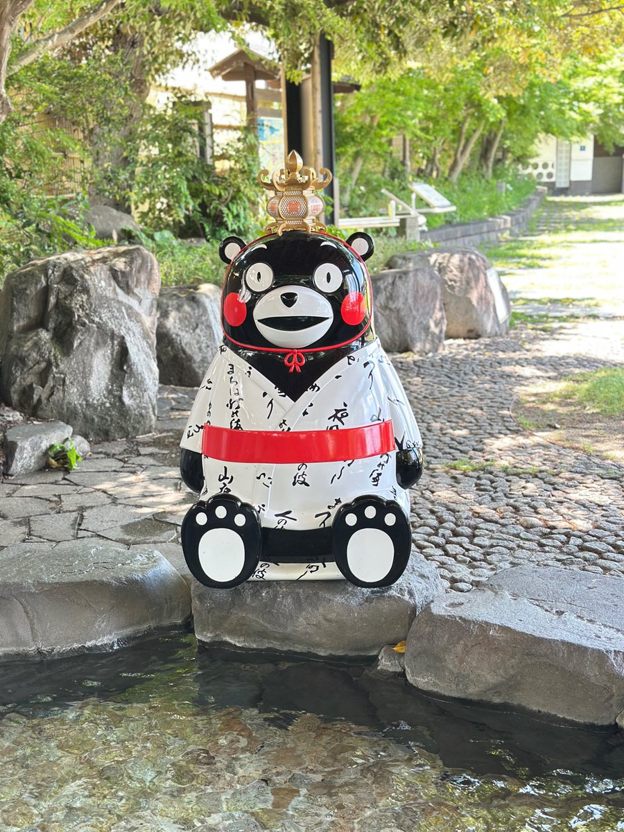 moto2376's tweet photo. 熊本はくまもん
だらけだった件 https://t.co/o5lagq923A