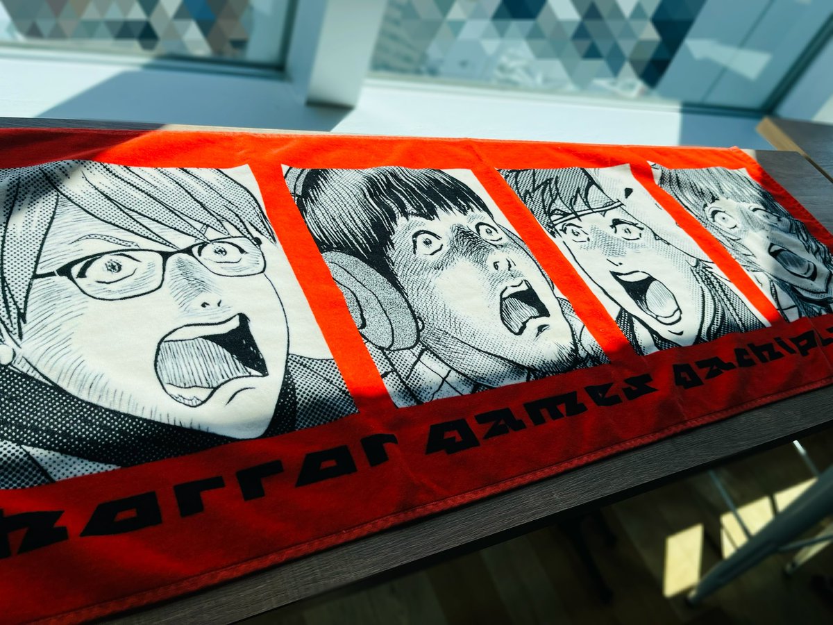 大きすぎて…カメラに映りきらない😳💥

◤👁伊藤潤二×ホラゲガチ勢のコラボグッズ受注受付中!!!!👁◢

スポーツタオルの実物が思っていた倍以上大きくてびっくりしました！(別スタッフ曰く、私はサンキュームービーさんと同じ様な驚き顔をしていたそうです☺️🌸)

✅受注→6/2(月)19:00まで！