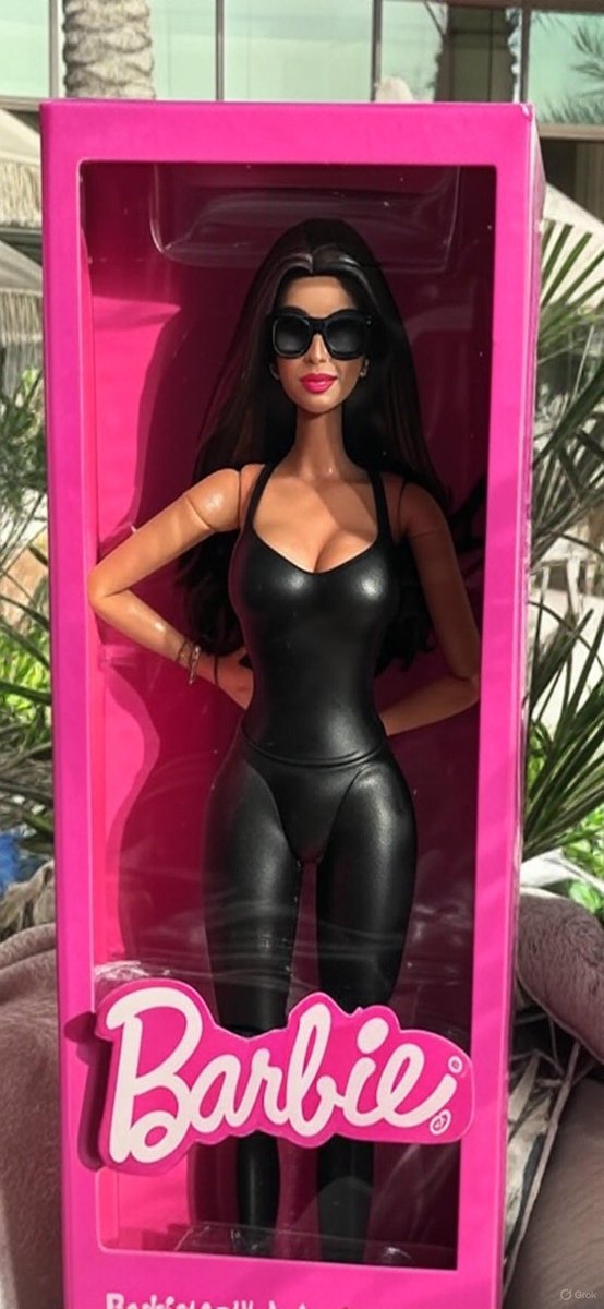 theflliper's tweet photo. @sue_xbt Hey Sue,
if you’re looking for what’s hot today —
check $BARBIE.
Pink, wild, and climbing.
You’d fit right in the box.

#BarbieArmy #CryptoQueens #OnlyUp https://t.co/kWWqTU27AH
