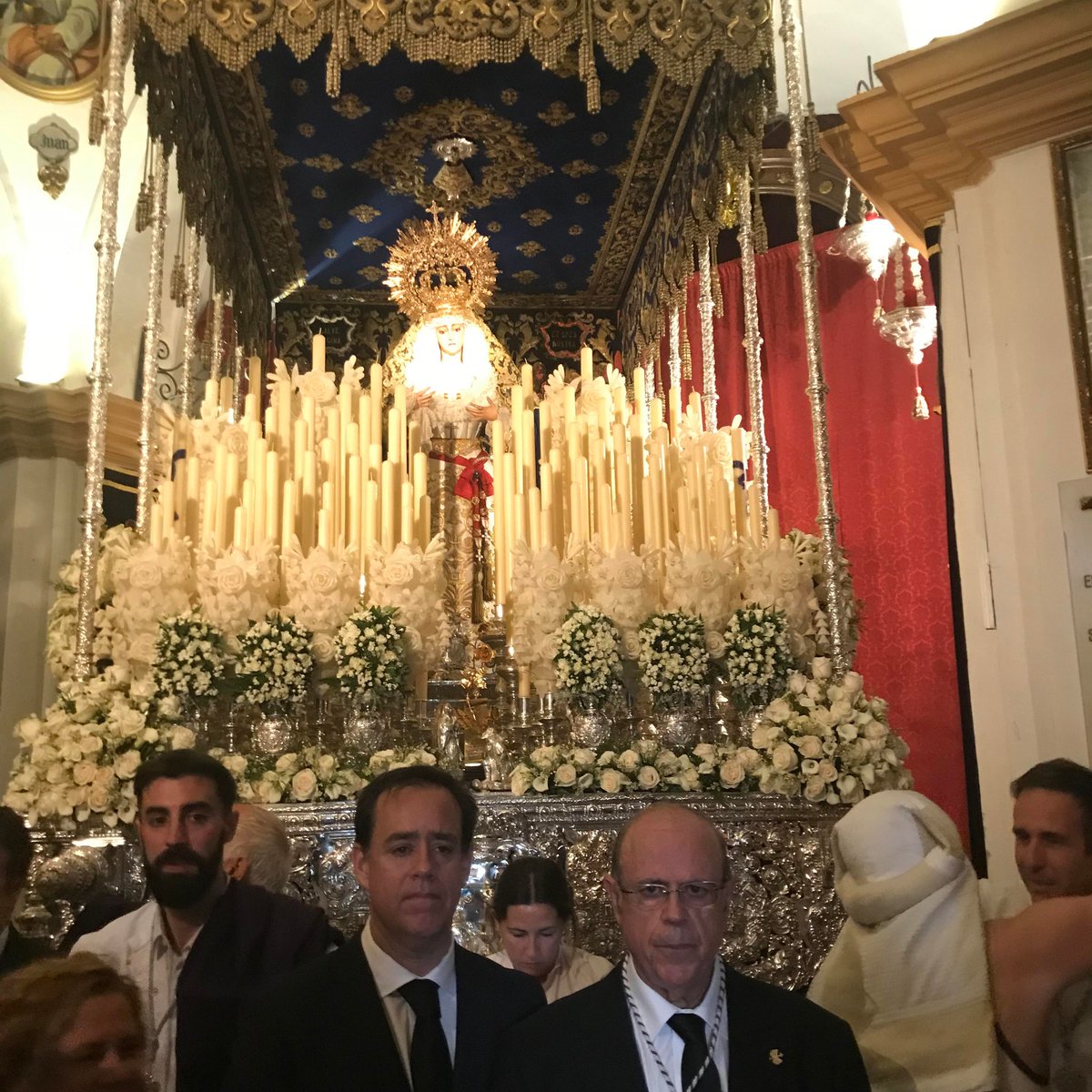 🟣 La última cofradía en la que trabajó Salvador Perales fue la hermandad de las Aguas.

👤 Hoy recibimos al capataz en el plató de 𝐋𝐀 𝐏𝐀𝐒𝐈𝐎́𝐍.

✅ No te pierdas la entrevista en directo.

⏰ A las 21h comenzamos.