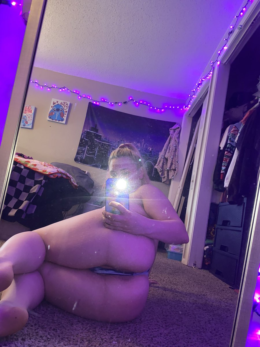 Getting more active 👅
#horny #sexting #sext #daddy #topless #whore #cumslut #cam #nudes #sc #dmme #cumwhore #milf #pussy #sugarbaby #nsfw #rp #wetpussy #cockslut #squirt #sellingnudes #buyingnudes