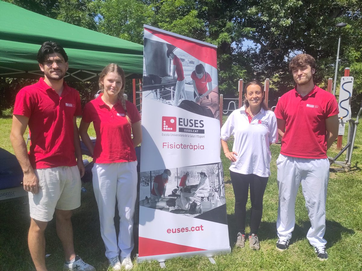 ❤️‍🩹 #Voluntariats | El passat 25 de maig, la tutora Núria Duran i tres alumnes van participar a la 2a Cursa/Caminada per l’ELA a Vilablareix.

Una jornada solidària on els nostres voluntaris van aportar els seus coneixements en recuperació muscular per ajudar els participants.