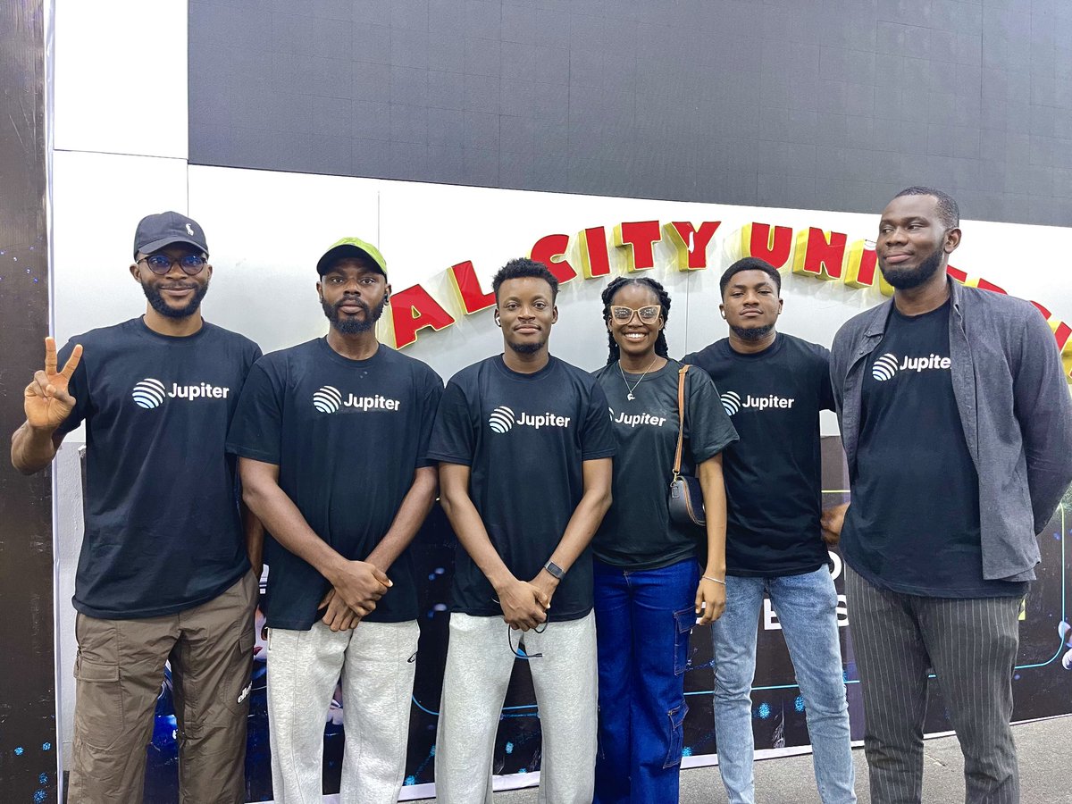 SifonVerse's tweet photo. Me and my amazing team ❤️
They handled everything planning, deco, logistics, food, media.
I’ll tag them, and if you can match handle to face, you win $20!
@Zahra_udaw @OkoloNathan @BigBenefit_King @vibexbt @mikaahell https://t.co/2JXw3zHvgM