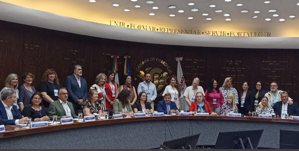 Feminismes i Igualtat tweet media