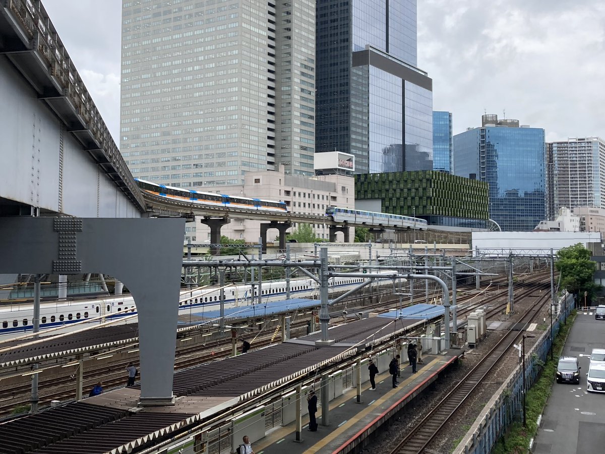 耳に痛くないナレーションだと、嬉しいお言葉をいただきました。今日もお疲れ様でした :)